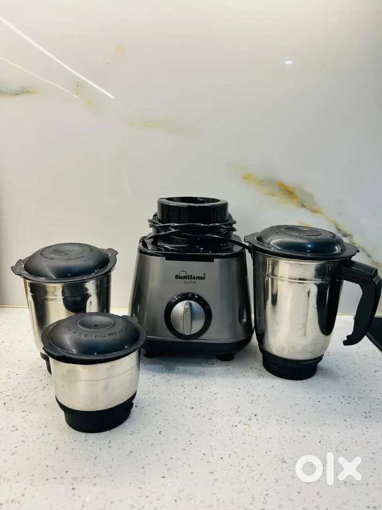 Mixer in good and working condition