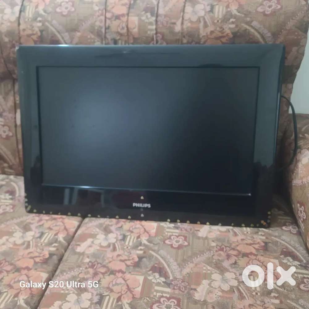 Philips 24-Inch Color TV for Sale – Excellent Condition