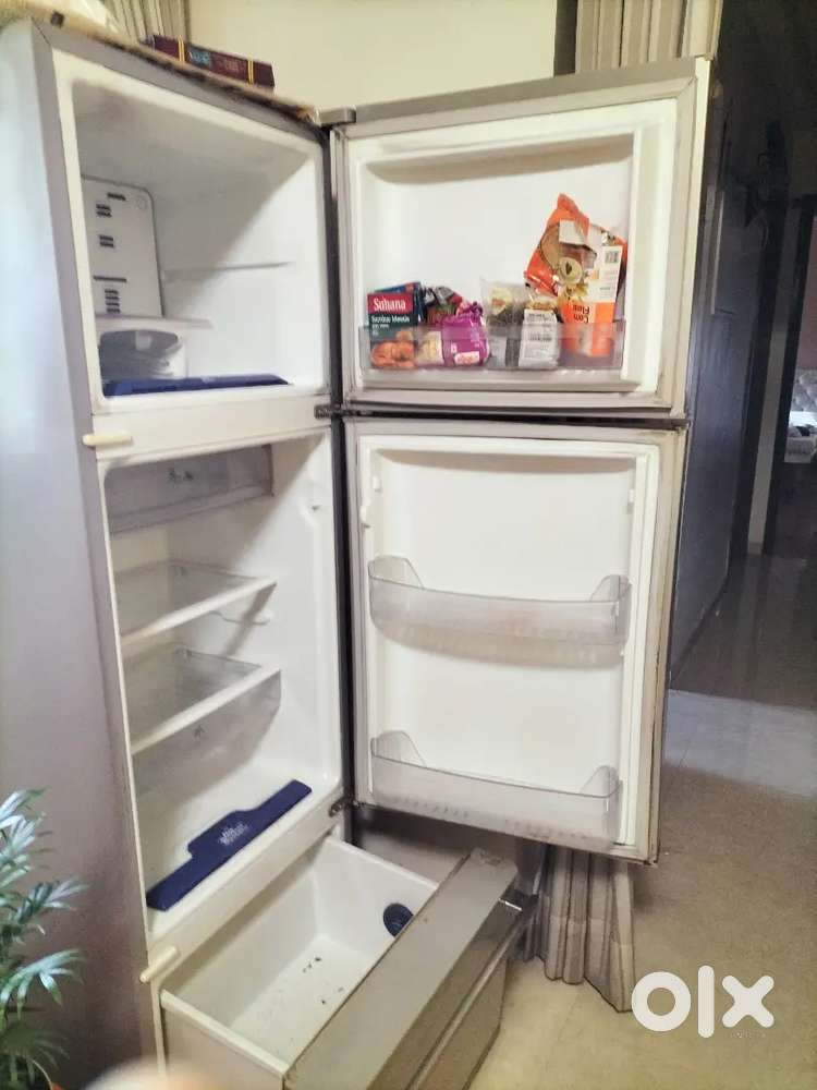 Refrigerator good condition