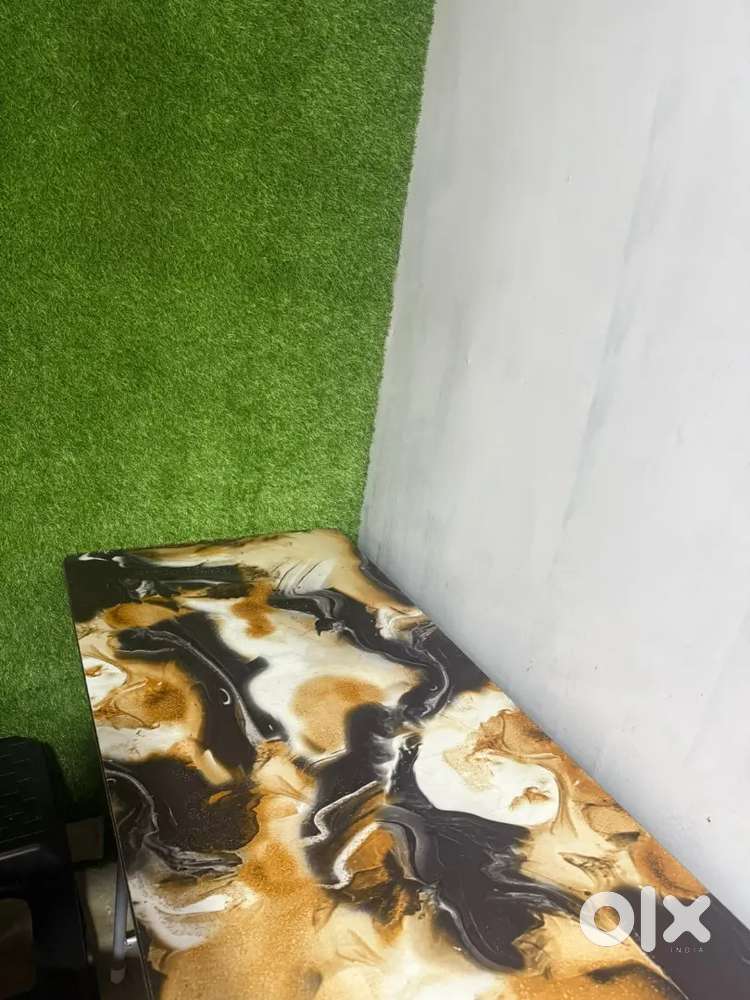 Tables for hotel and home purpose