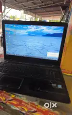 Leptop lenevo i3