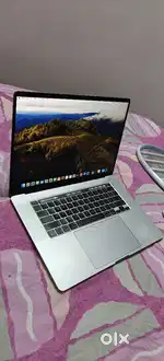 Apple macbook pro touchbar 16 inch size 2019 edition core i7 processor