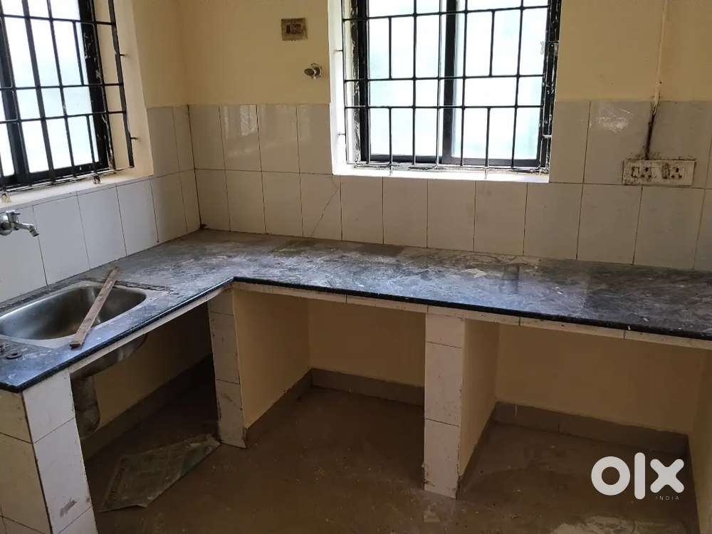 2bhk ground floor indipendent house for lease