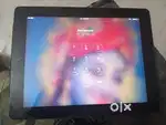 I pad 4 generation very new and no scratches