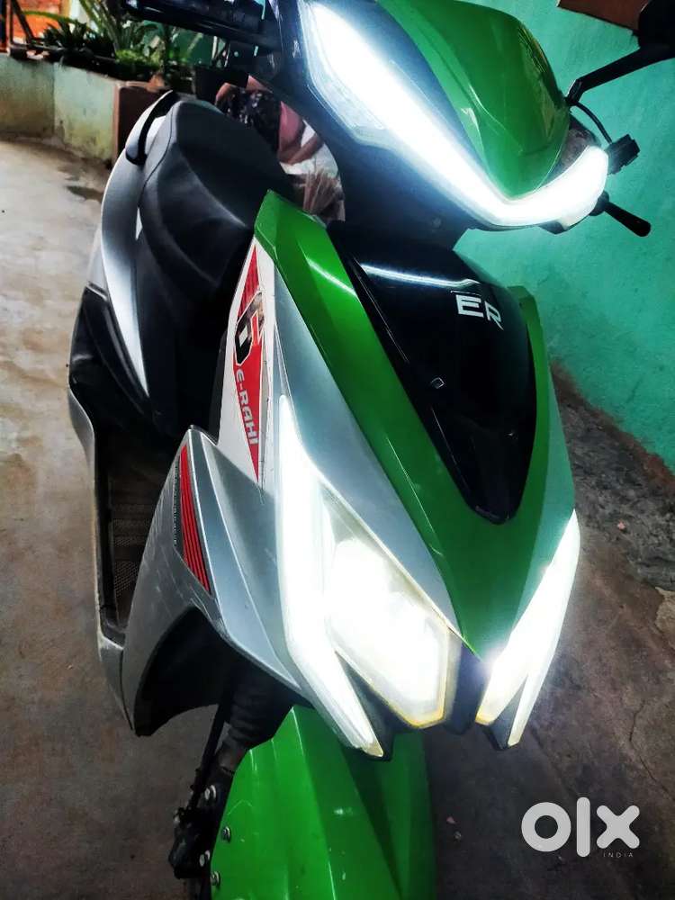 Electric scooty in good condition