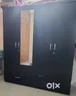 Excellent condition HomeTown Utsav 4 door Wardrobe