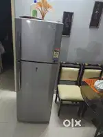 LG REFRIGERATOR 260LTS