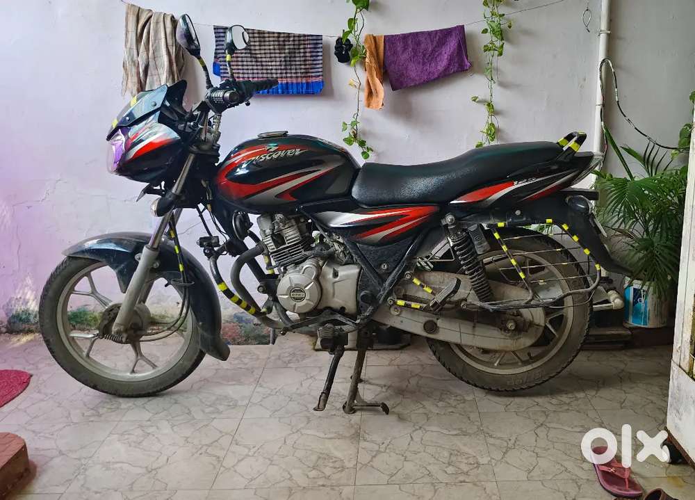 2017 Bajaj Discover 125 Single owner