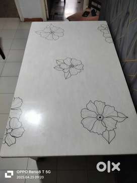 Classy Dining table
