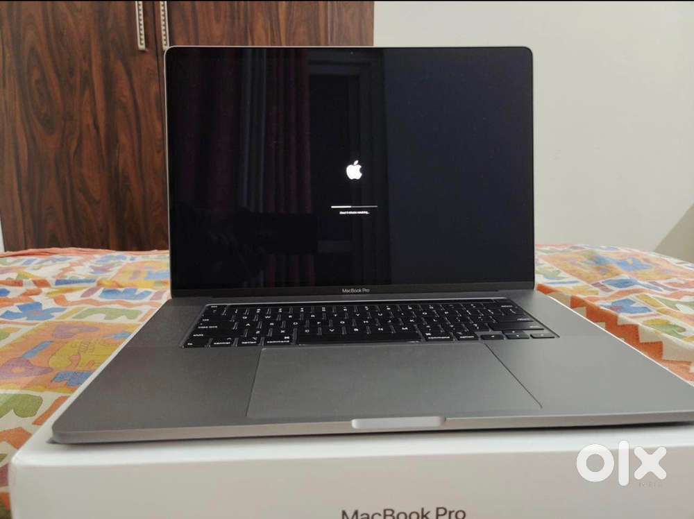 MacBook Pro i7  2021 Year  1,19,999