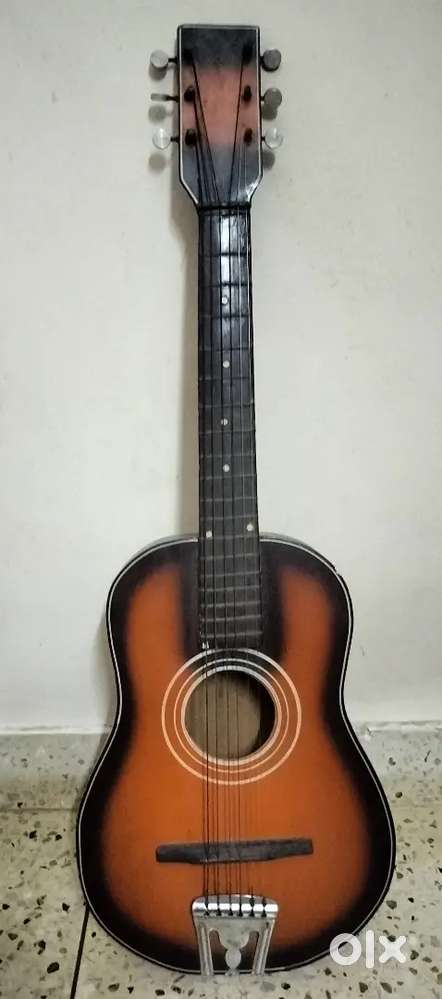 Guitar (Good Condition)