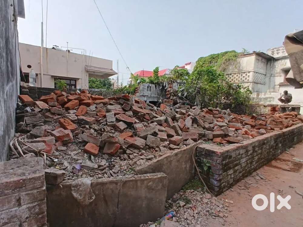 अघोरिया बाजार में 12, 8 या 6 धुर जमीन लेने के लिए संपर्क करे