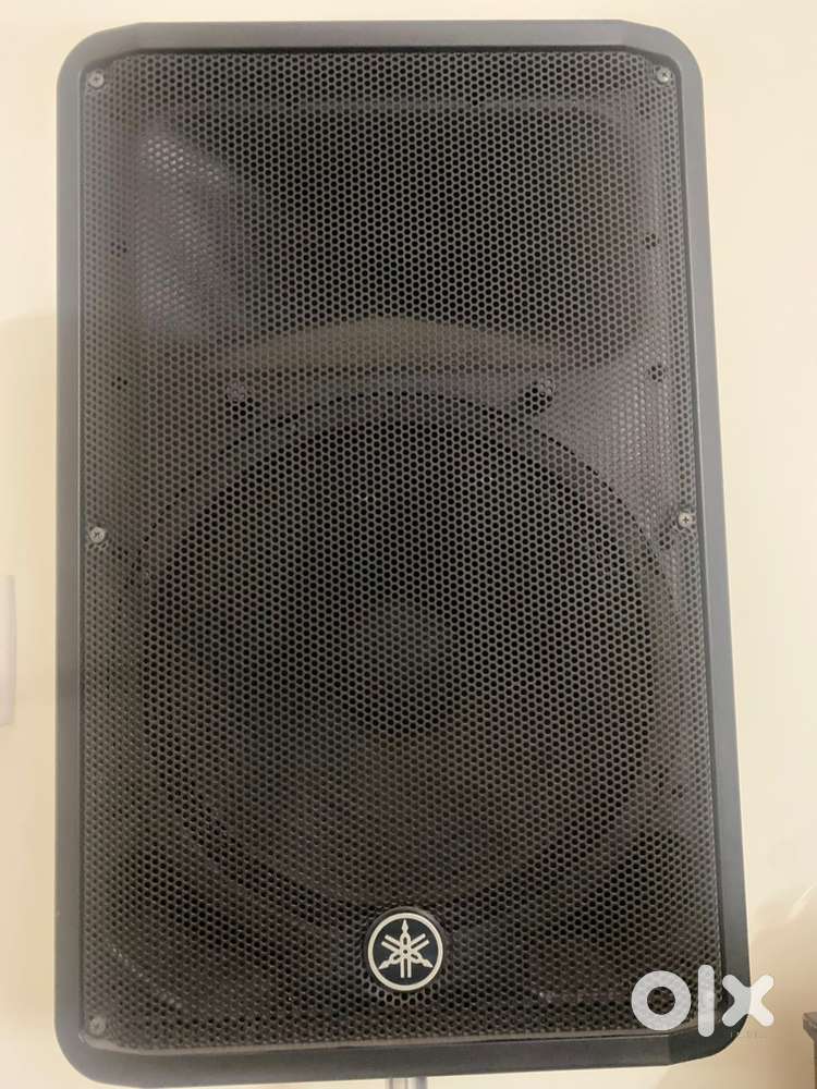 Yamaha speakers