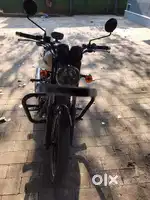 Royal enfield thunderbird 350 x whimsical white