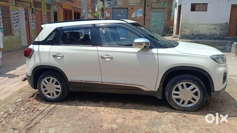 BREZZA VXI CNG