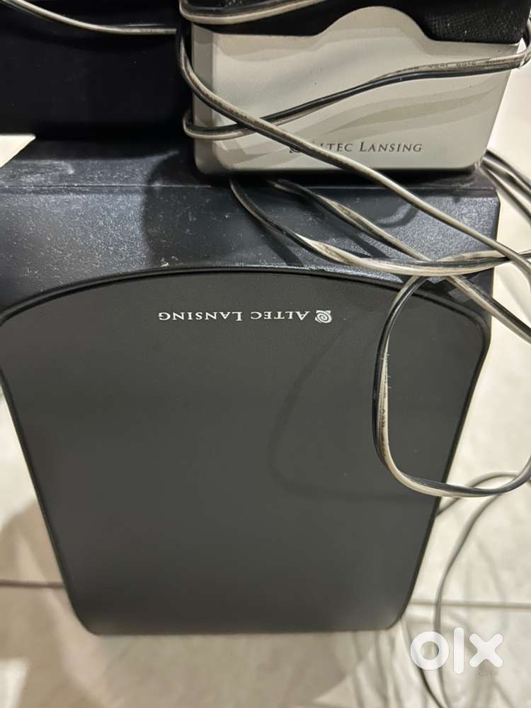 5.1 Speakers system