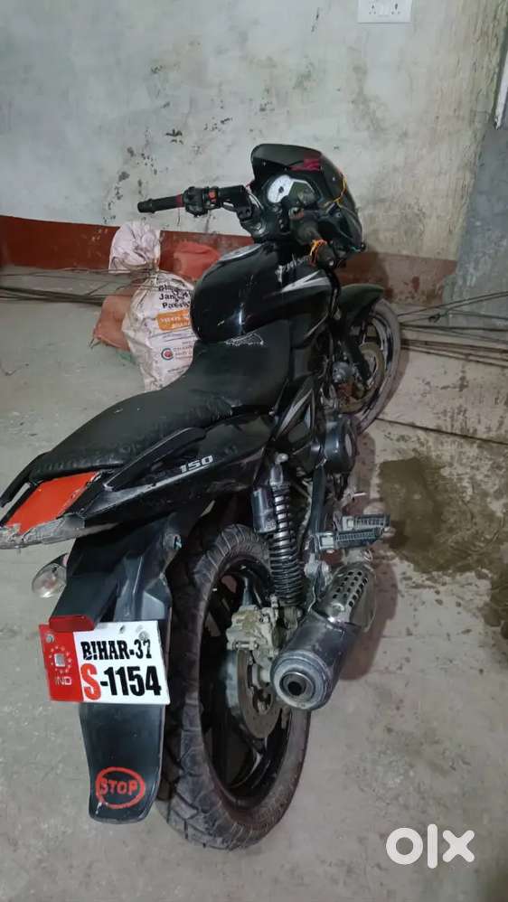 Pulsar 150 black colour good condition