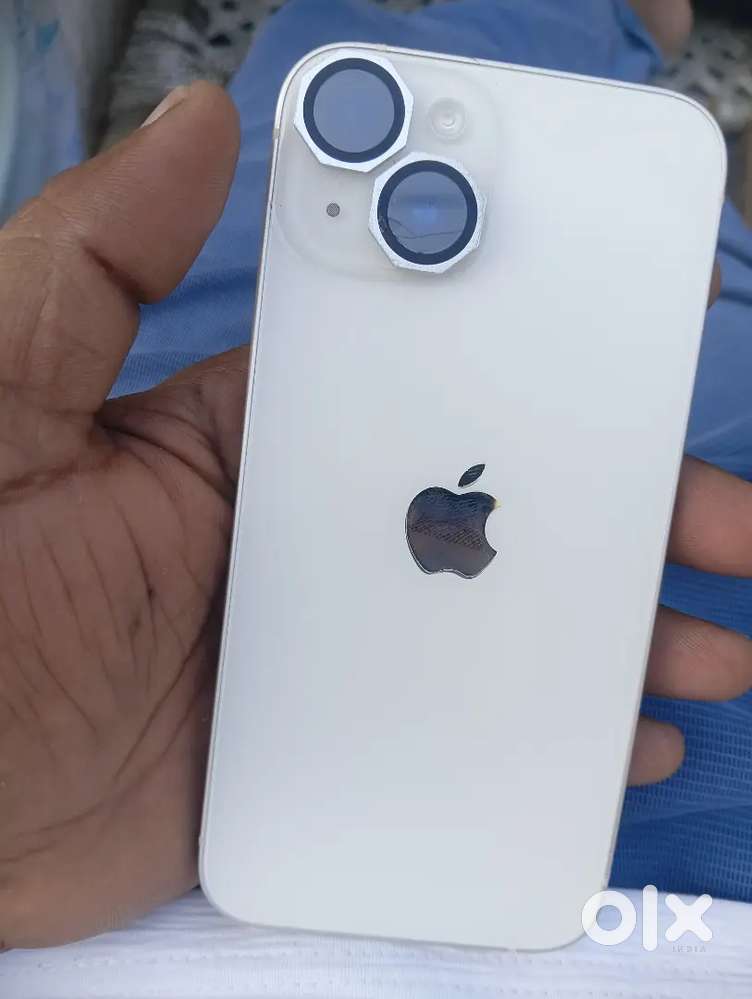 New condition 4month old iphone 14