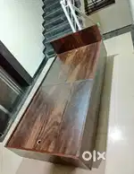 Particle wood has improved stability due to its dense composition redu