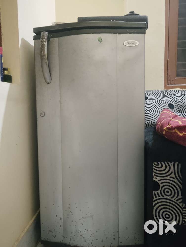 Whirpool single door refrigerator