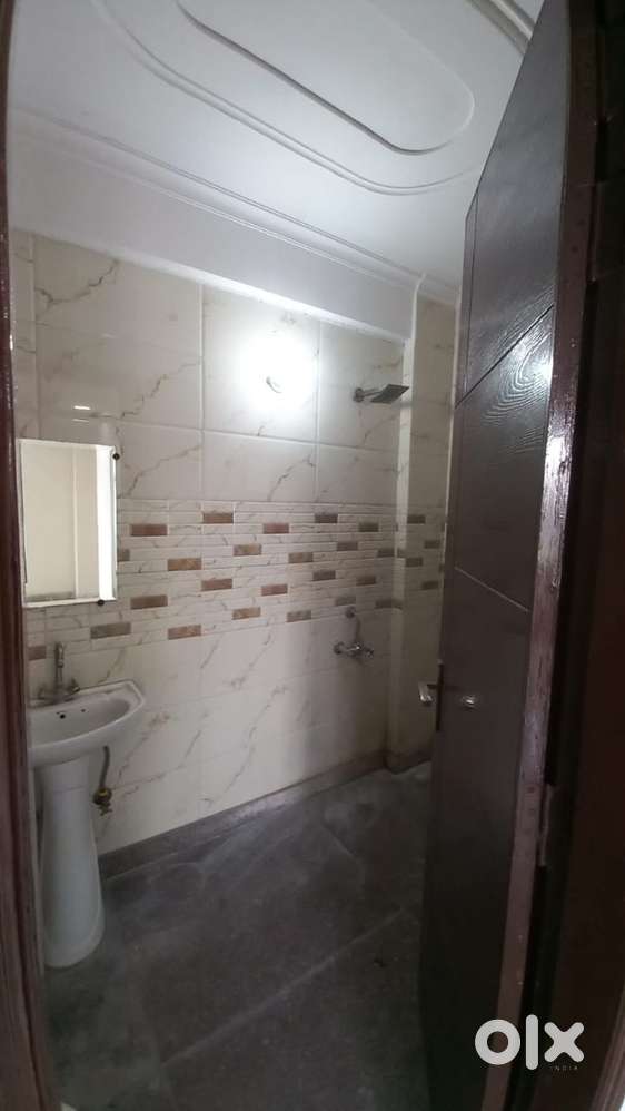 4bhk flat in chattarpur phase 2