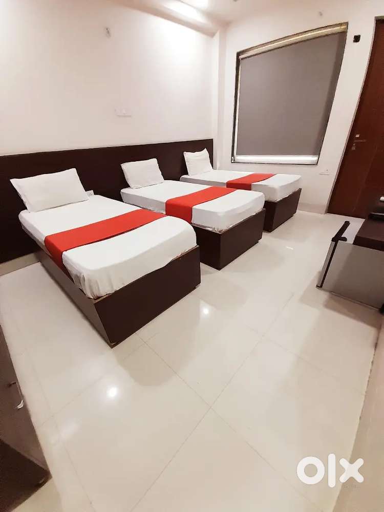 PG Near Gray Orange, Central Park, Usha, VVDN, Adani House, Sun Pharma