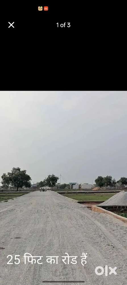 corner plot hai 25×32 ka size h ek no plat