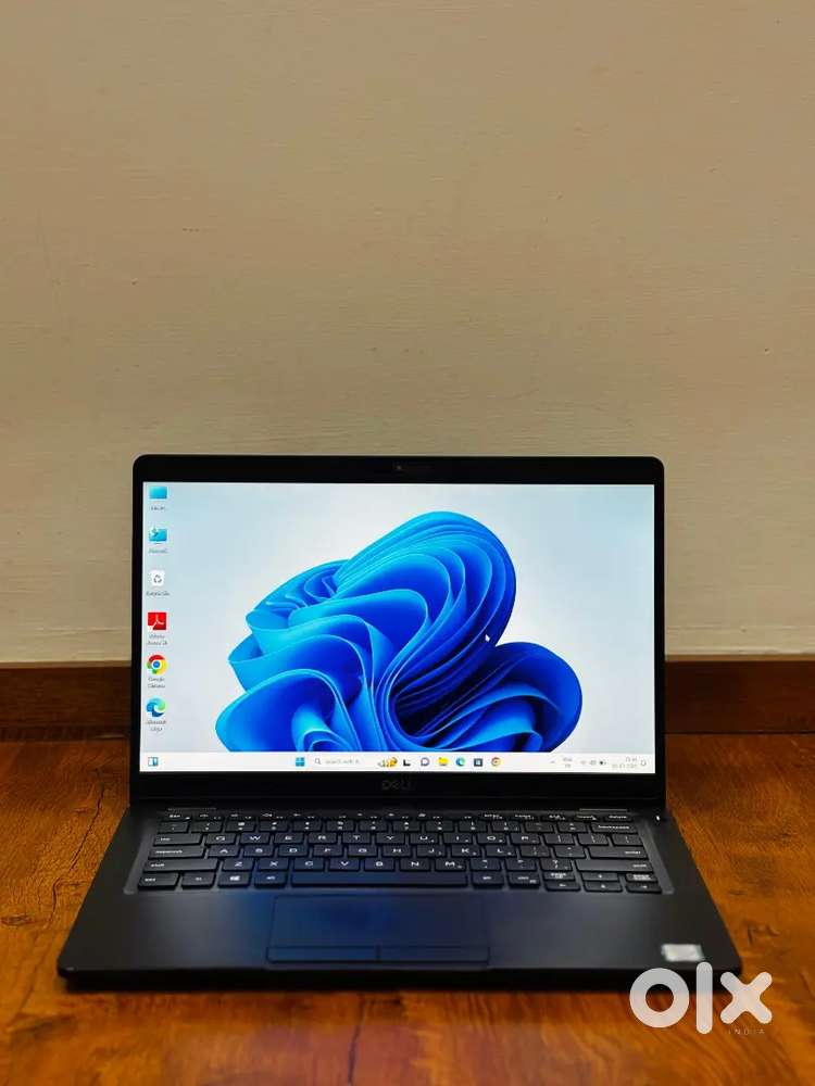 Dell Latitude 5300- Compact and powerful