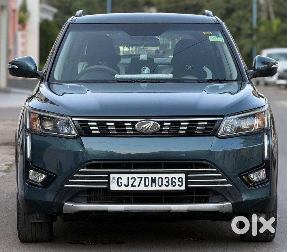 Mahindra XUV300 W8 Diesel, 2021, Diesel