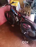 Big tyre cycle