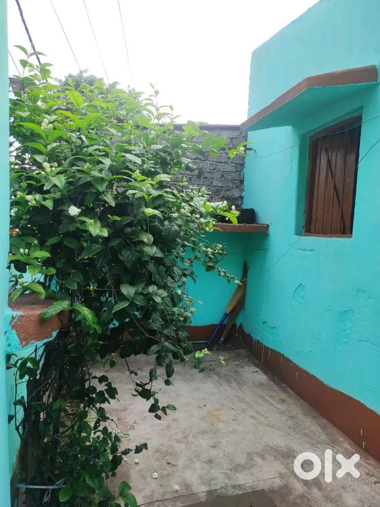 2 bedroom 1 kitchen 1 bathroom 1 balcony