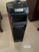 Electronic Vacuum Cleaner