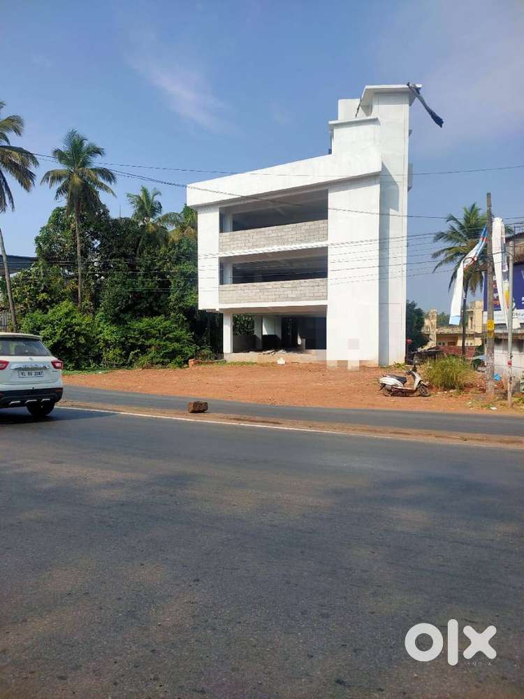 Commercial Building for Rent at Kannothumchaal, Thana, Kannur (ML)