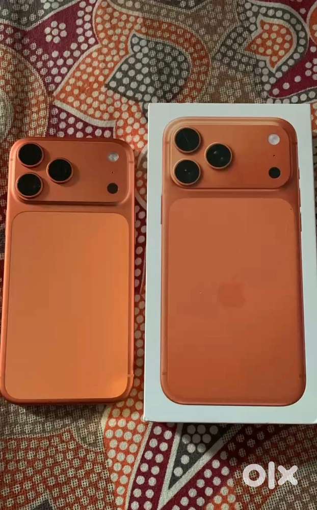 IPhone 17 pro cosmic orange 256 gb good battery health refurbished