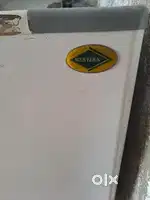 Double door standard deep freezer