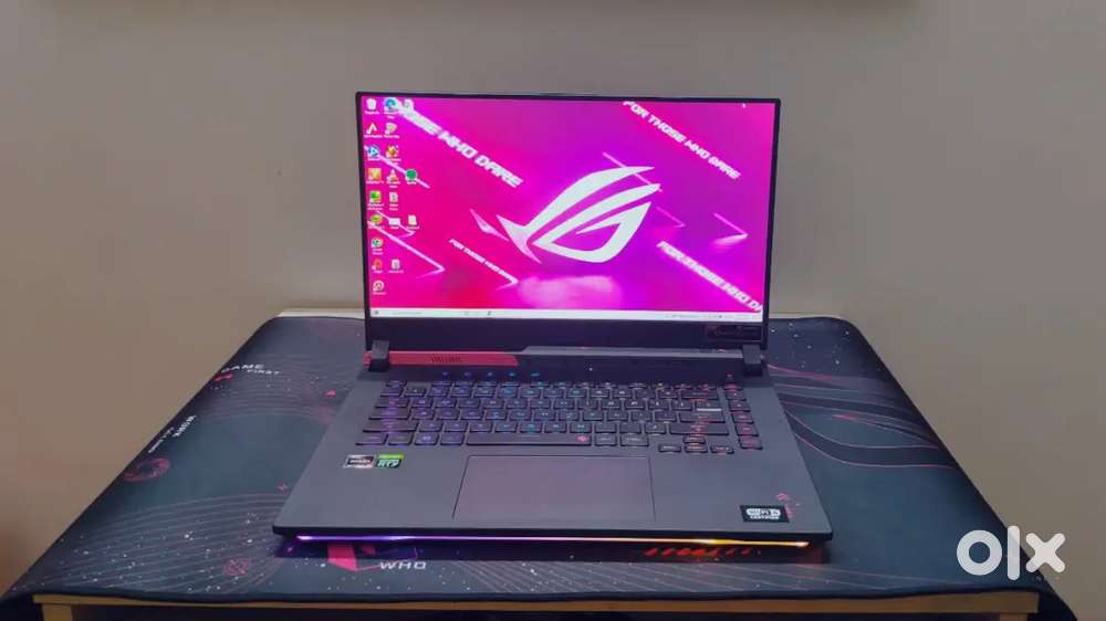 Asus ROG strix G51 AMD ryzen 7 6800H Rtx 3050 8 GB 16 GB ram ddr5