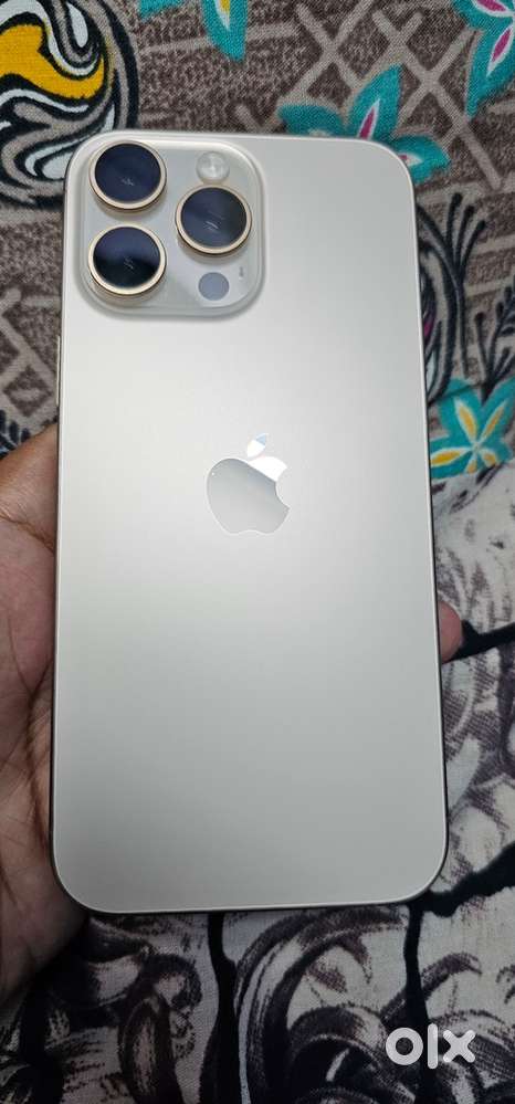 I phone 16 pro max 256gb desert titanium 6 months warranty left