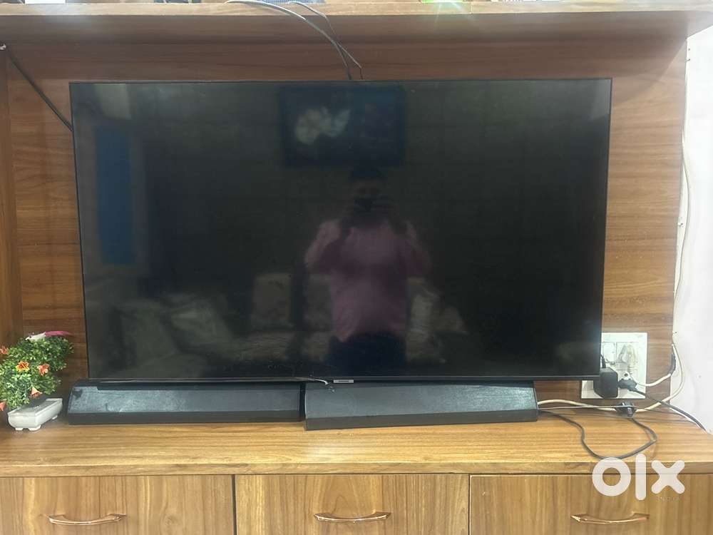 Crystal 4k vision pro125 cm (50inch)ultra HD LED smart tizen tv