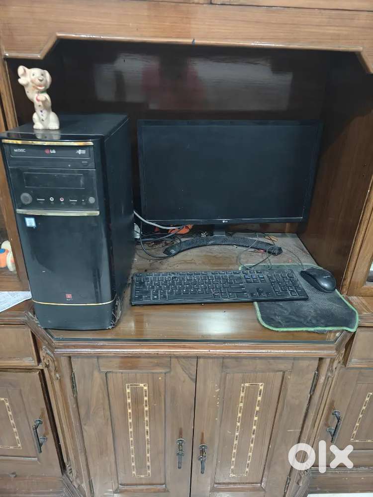 Desktop computer