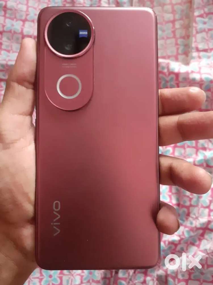Vivo V50 5G Neat condition