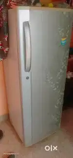 LG Full size Fridge 3200