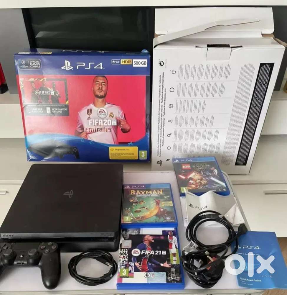 Sony PlayStation 4 (ps4) Black Slim 500GB Console Boxed Bundle