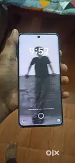 Vivo v40e 6gb 128 memory