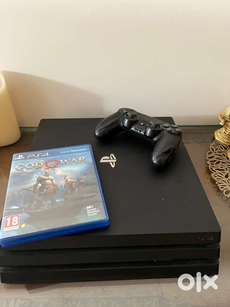 PS4 Pro + CD