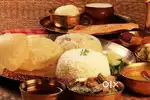 Bangali Cook,  batartan dhone helper kathi roll ke liye helper chaiye