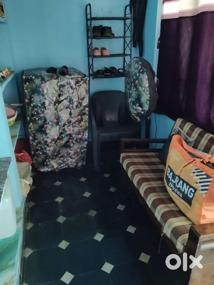 Single room for rent in gajuwaka, near to highway