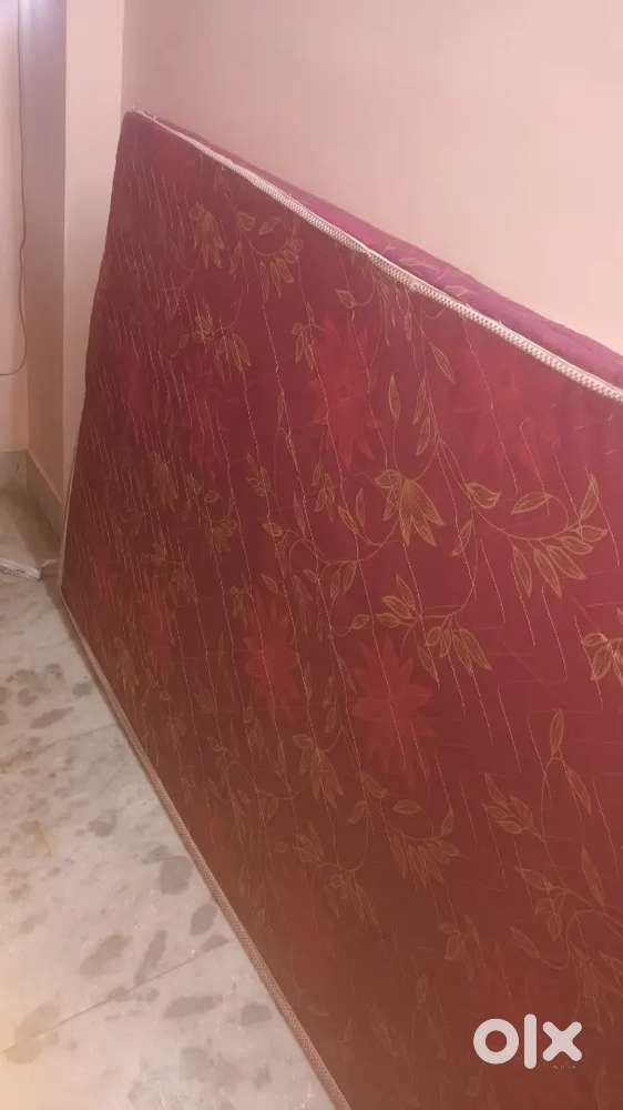 Mattress for single bed