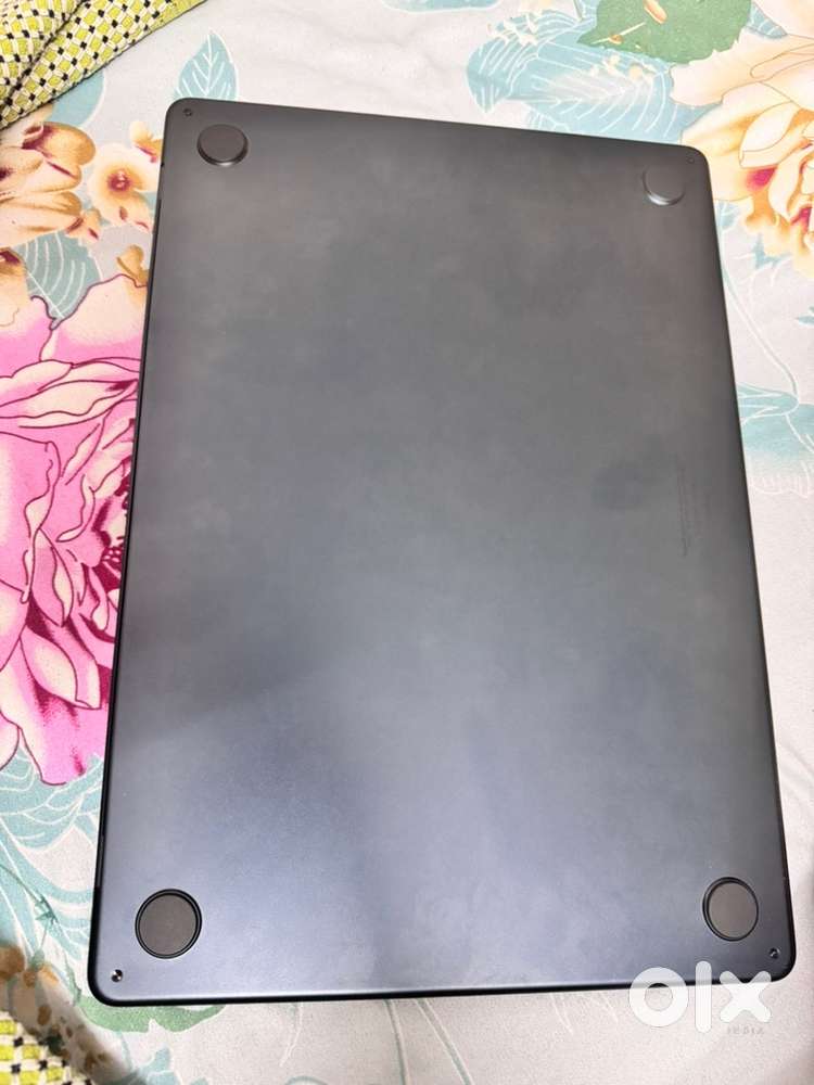 Macbook air 2023