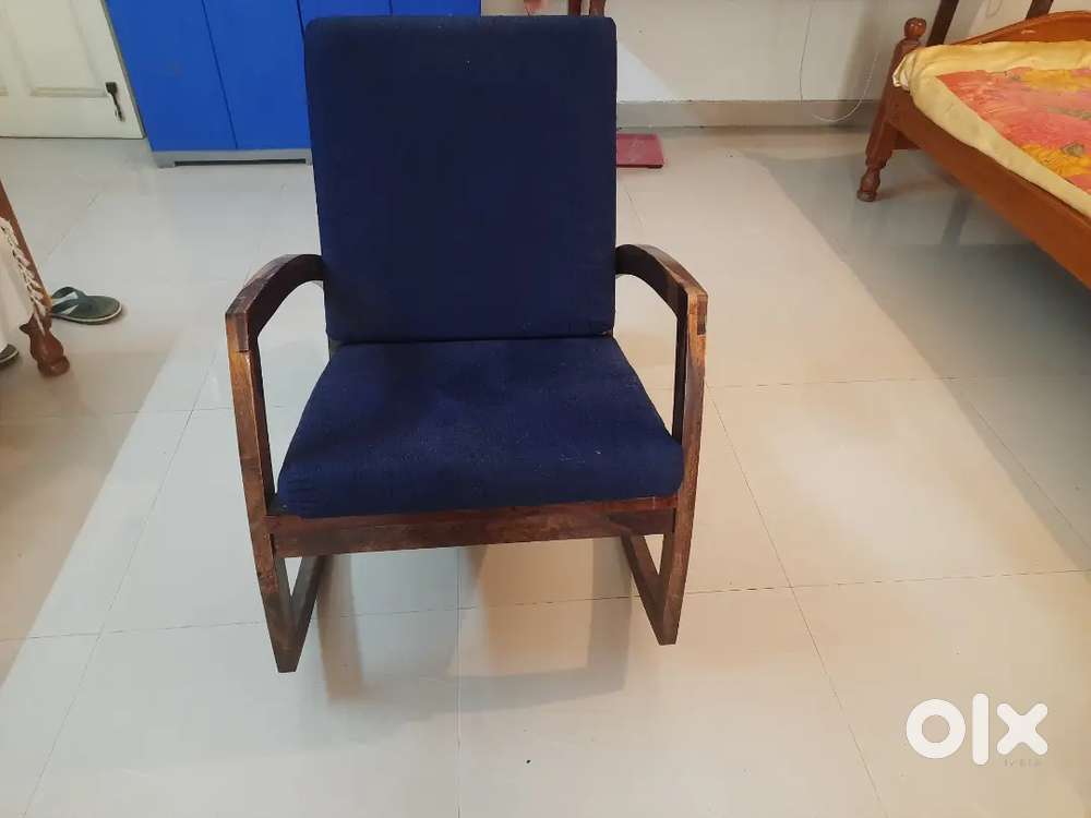 Rocking chair Sheesham wood