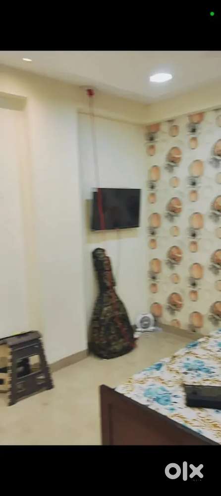 2 bhk semi furnished flat available